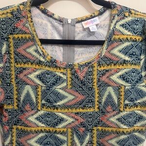 Lulu Roe Multicolor Geometric Patterned Women's Top